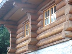 Blockhaus konstruktiver Holzschutz